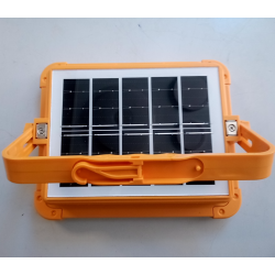 Foco solar portátil Led recargable 1850Lm Luz CCT 3.7v/8000mA con salida USB cargador movil